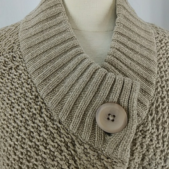 Vince camel-color, 3/4 sleeve, belted cardigan-szS - Picture 2 of 7